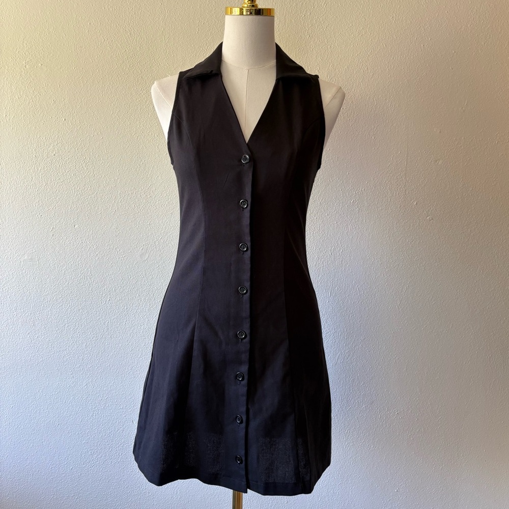 Monteau Black Sleeveless Button Down Dress